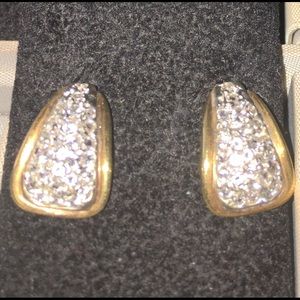 See Photos.pair of Diamond  earrings Yellow gold.